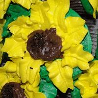Sunflower Cupcake Topiary