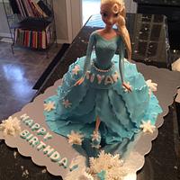 Frozen cake and cupcakes 
