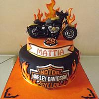 Harley Davidson Cake - cake by Lovely Cakes Simona - CakesDecor