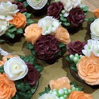 Flowery cupcake