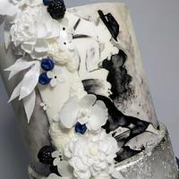 Blue wedding temperament cake 