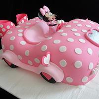 Minnie mouse car cake 