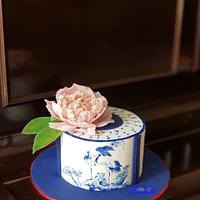 Blue and white Porcelain Cake 