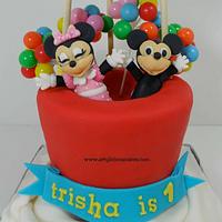 Mickey & Minnie Air Balloon Cake