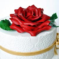 cake with red rose