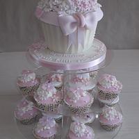 Pink cupcake tower 