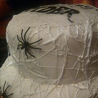 Along came a spider halloween cake