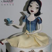 Snow White and the enchanted forest