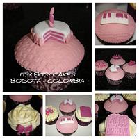 Pink Birthday cupcakes