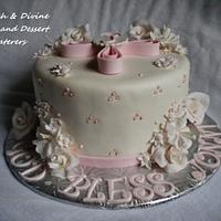 Girl's Communion cake