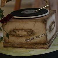 Gramophone Cake