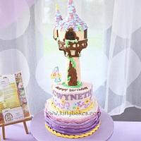 Tangled Rapunzel Cake 