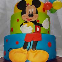 3 tier Mickey Mouse cake
