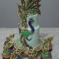 Peacock Glory Cupcakes 