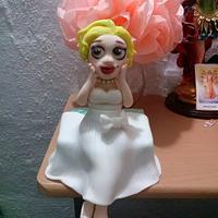 Marilyn Monroe cake topper