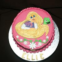 Tangled Rapunzel Cake.
