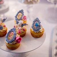 Luxury wedding cake and sweetbar, Chateau Heralec