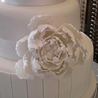 White Wonder - Elegant Wedding Cake