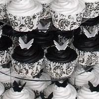 Black & White Butterfly Cupcakes