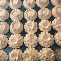 Quinceanera Cupcakes (Sweet 15)