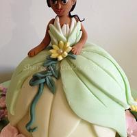 Princess Tiana Cake