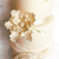 Yvory wedding cake