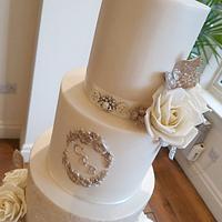 4 tier ivory wedding cake
