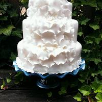 exploded rose wedding cake