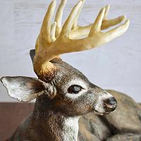 Sculpted Deer Cake 
