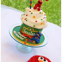 Elmo's Giant Cupcake