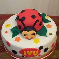 lady bug cake 