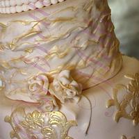 Wedding cake lace ivory and gold
