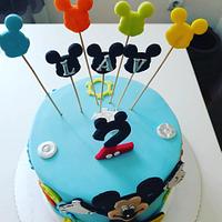 Mickey mouse cake