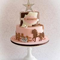 Cowgirl cake - cake by Cakes by Arelys - CakesDecor