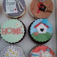 Home Sweet Home - Moving house cupcakes