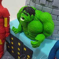 Avenger cake 