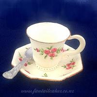 Time for tea (sugar paste cup, saucer and teaspoon)
