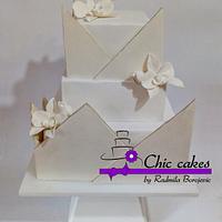 Elegant wedding cake