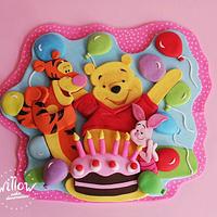 Winnie the Pooh, 2D fondant cake decoration