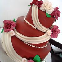 Burgandy & Ivory Wedding Cake