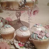 Vintage couture cupcakes