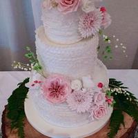 Woodland ruffle wedding cake