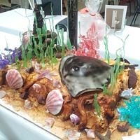 Aquarium cake with isomalt coral
