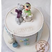 Winter cake with dog & cat 