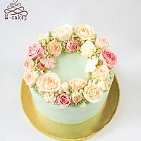 Buttercream roses Buttercream roses