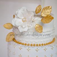 Vintage Gold Wedding Cake
