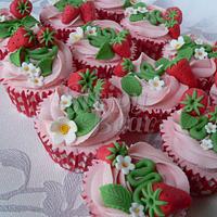 Strawberry Tea Cupcakes