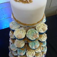 Shells Wedding Top Cake and Cupcakes 