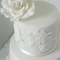 Wedding cake with sugarlace