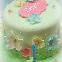 Enya's 'Hello Kitty' Cake